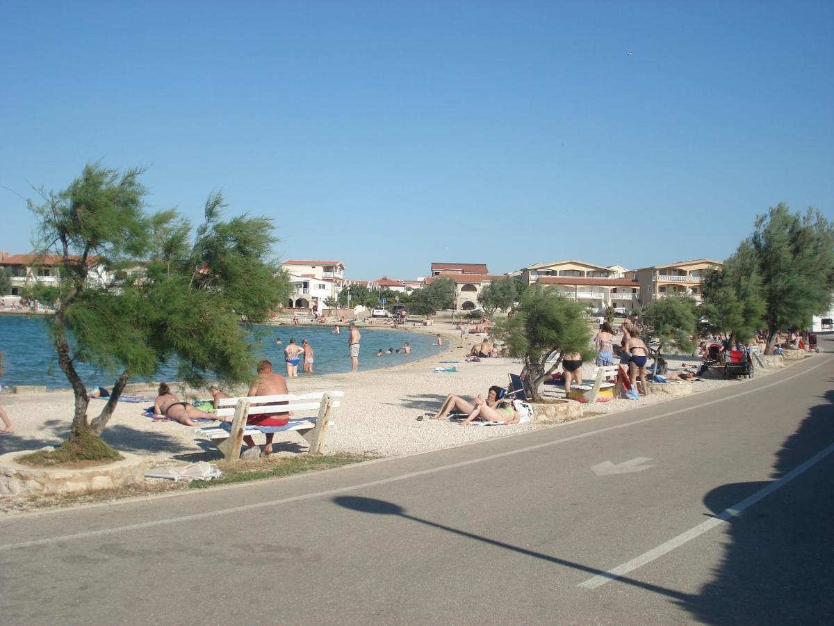 Apartments Oresic Vir Εξωτερικό φωτογραφία