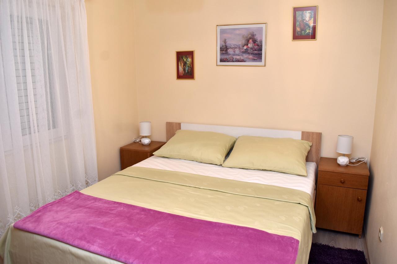 Apartments Oresic Vir Εξωτερικό φωτογραφία