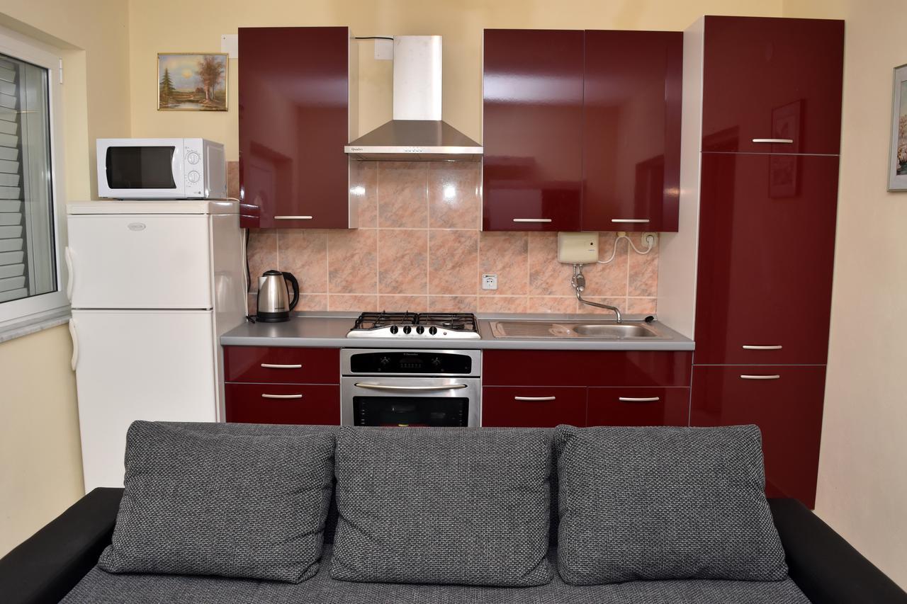 Apartments Oresic Vir Εξωτερικό φωτογραφία