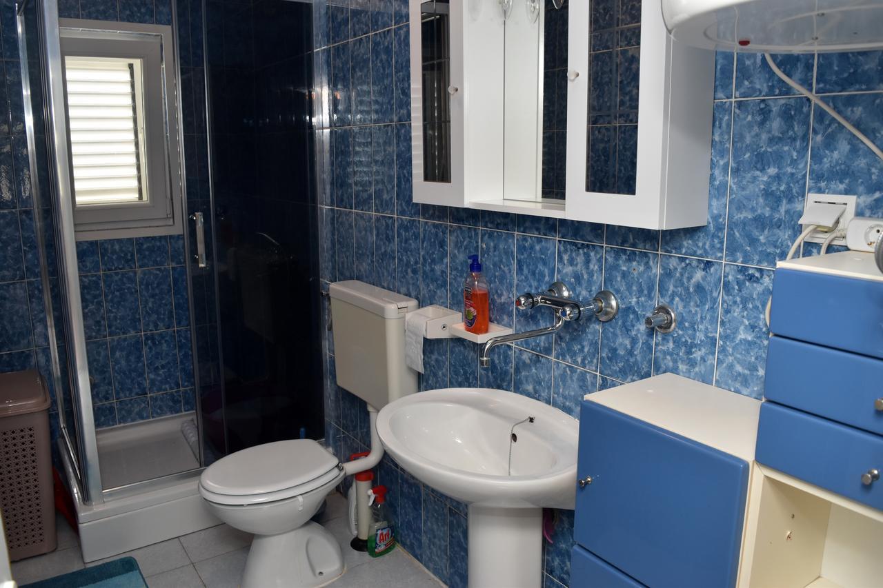 Apartments Oresic Vir Εξωτερικό φωτογραφία
