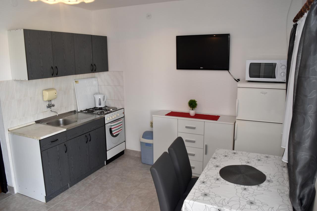 Apartments Oresic Vir Εξωτερικό φωτογραφία